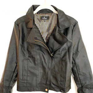 CLOSET CLEAR OUT: Lulus Black Moto Jacket